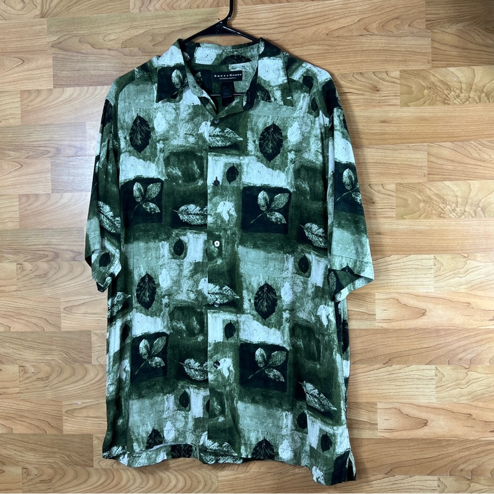 Crazy Horse Size Large Black/Green/White Leaf Print Button Short Sleeve …